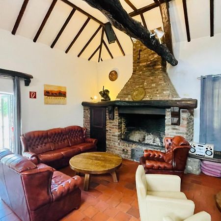 Magnificent Farmhouse In Sint Joost Extérieur photo